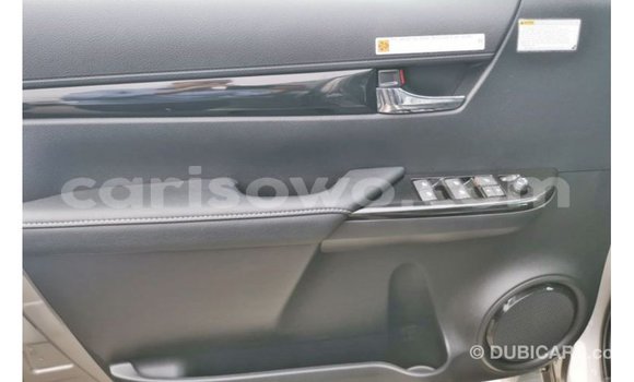 Acheter Import Voiture Toyota Hilux Autre à Import - Dubai, Benin Acheter Import Voiture Toyota Hilux Autre à Import - Dubai, Benin
