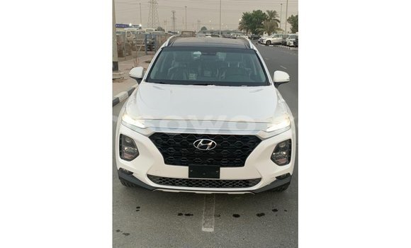 Acheter Import Voiture Hyundai Santa Fe Blanc à Import - Dubai, Benin Acheter Import Voiture Hyundai Santa Fe Blanc à Import - Dubai, Benin