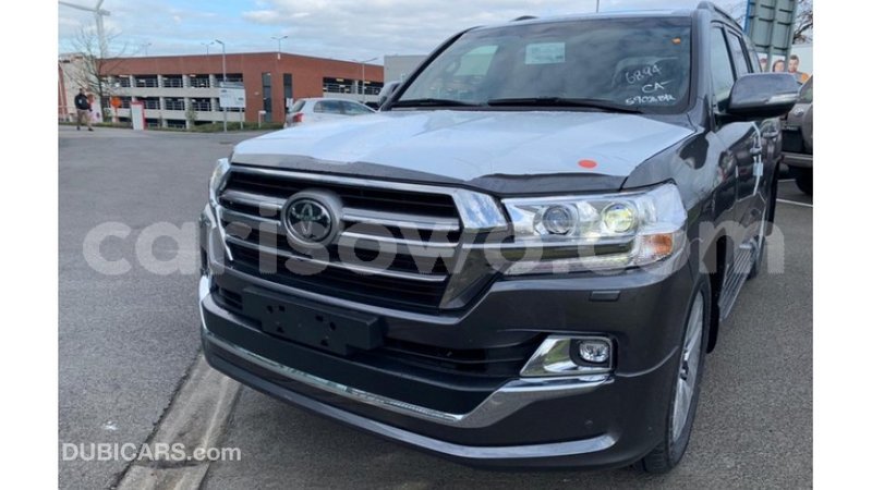 Big with watermark toyota land cruiser benin import dubai 6881