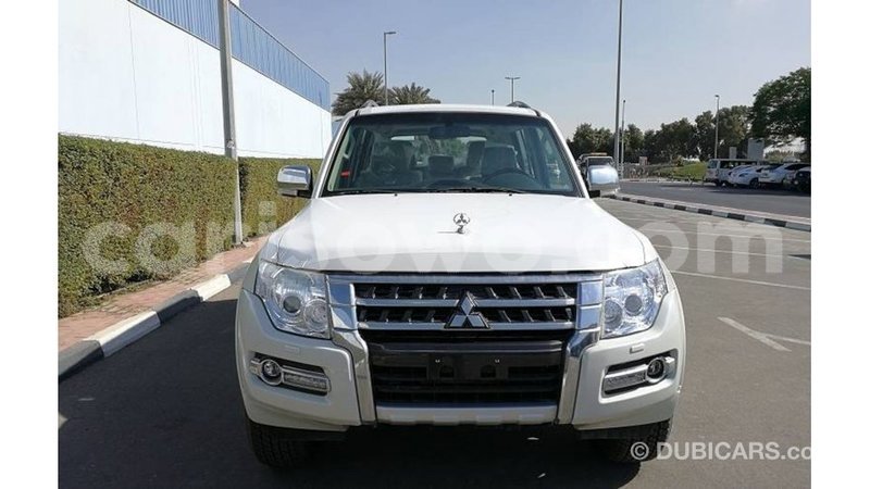 Big with watermark mitsubishi pajero benin import dubai 6882