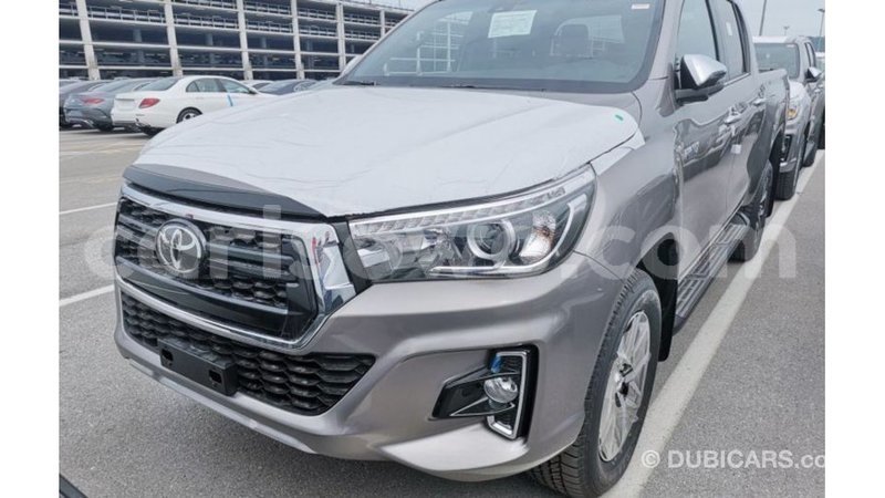 Big with watermark toyota hilux benin import dubai 6892