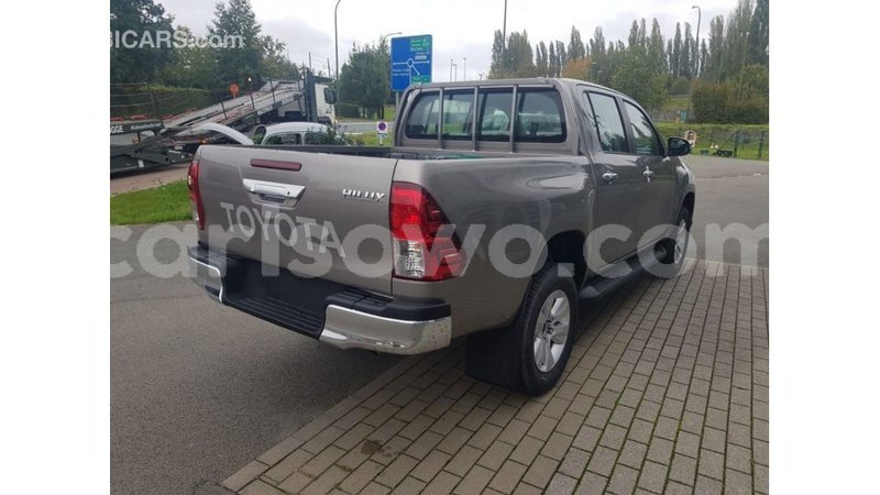 Big with watermark toyota hilux benin import dubai 6892