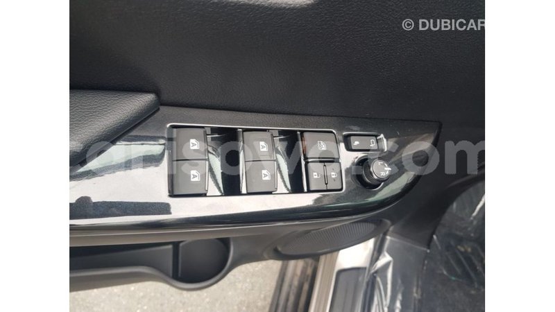 Big with watermark toyota hilux benin import dubai 6892