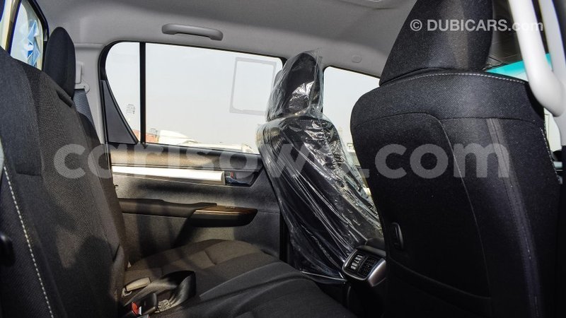 Big with watermark toyota hilux benin import dubai 6903