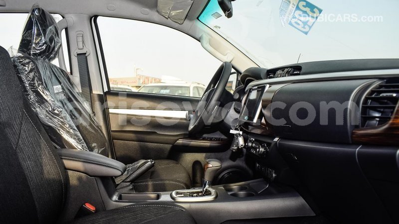 Big with watermark toyota hilux benin import dubai 6903