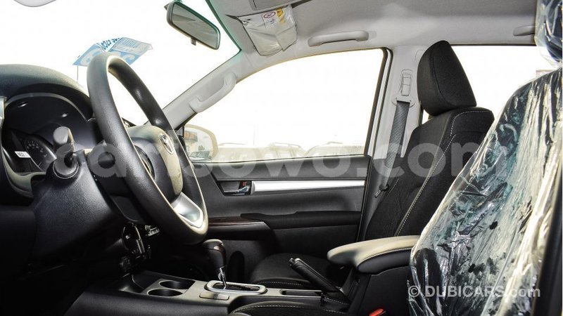 Big with watermark toyota hilux benin import dubai 6903