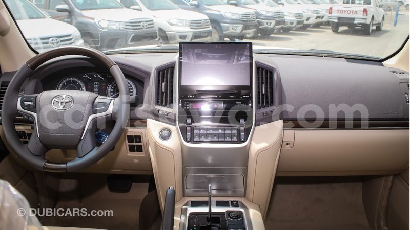 Big with watermark toyota land cruiser benin import dubai 6904