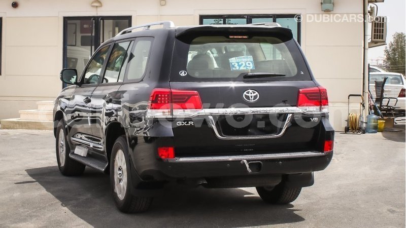 Big with watermark toyota land cruiser benin import dubai 6904