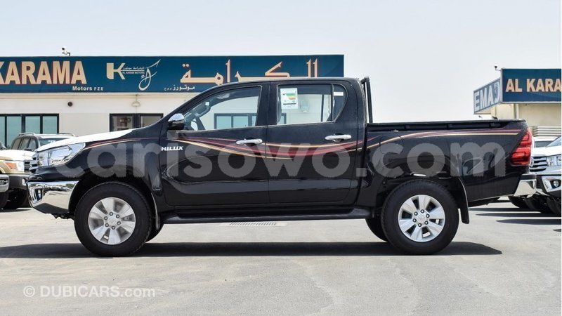 Big with watermark toyota hilux benin import dubai 6905