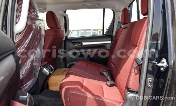 Sayi Imported Toyota Hilux Black Mota in Import - Dubai a Benin Sayi Imported Toyota Hilux Black Mota in Import - Dubai a Benin