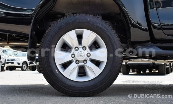 Sayi Imported Toyota Hilux Black Mota in Import - Dubai a Benin Sayi Imported Toyota Hilux Black Mota in Import - Dubai a Benin