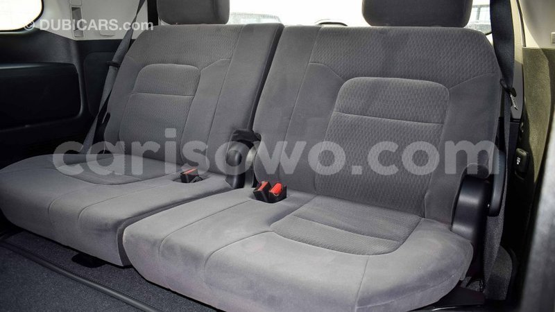 Big with watermark toyota land cruiser benin import dubai 6907