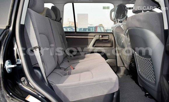 Sayi Imported Toyota Land Cruiser Black Mota in Import - Dubai a Benin Sayi Imported Toyota Land Cruiser Black Mota in Import - Dubai a Benin