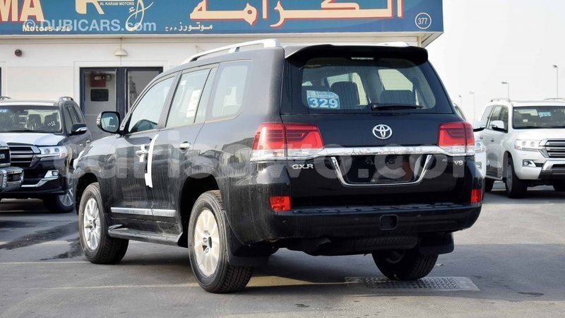 Big with watermark toyota land cruiser benin import dubai 6908