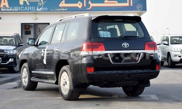 Sayi Imported Toyota Land Cruiser Black Mota in Import - Dubai a Benin Sayi Imported Toyota Land Cruiser Black Mota in Import - Dubai a Benin