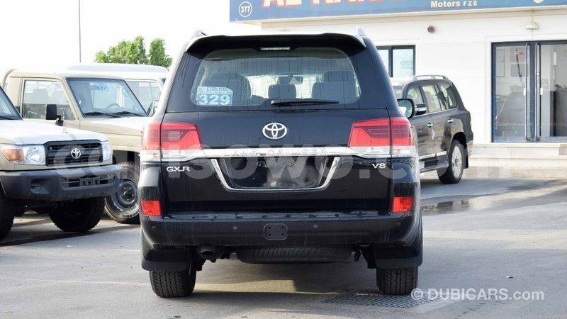 Big with watermark toyota land cruiser benin import dubai 6908