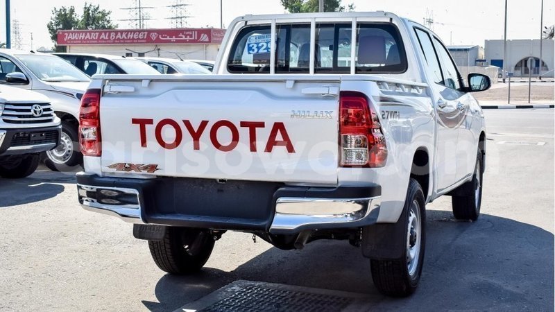 Big with watermark toyota hilux benin import dubai 6910