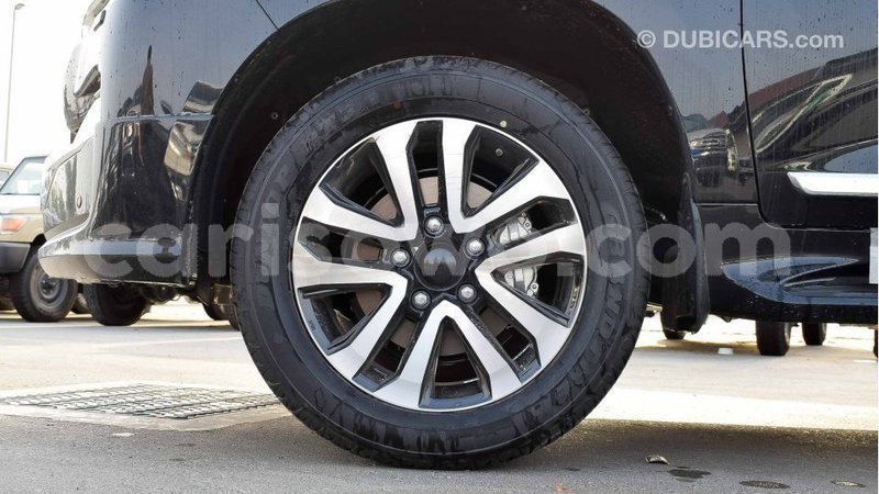 Big with watermark toyota land cruiser benin import dubai 6912