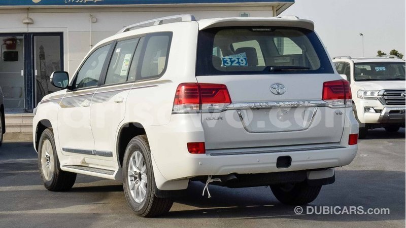 Big with watermark toyota land cruiser benin import dubai 6913