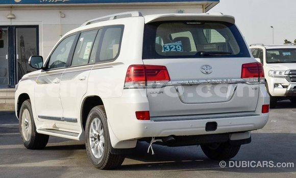 Buy Import Toyota Land Cruiser White Car in Import - Dubai in Benign Buy Import Toyota Land Cruiser White Car in Import - Dubai in Benign