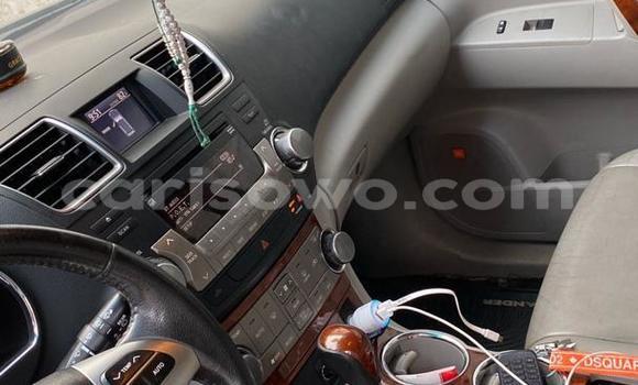 Ra Àlòkù Toyota Highlander Black Ọkọ̀ in Cotonou ni Benin Ra Àlòkù Toyota Highlander Black Ọkọ̀ in Cotonou ni Benin