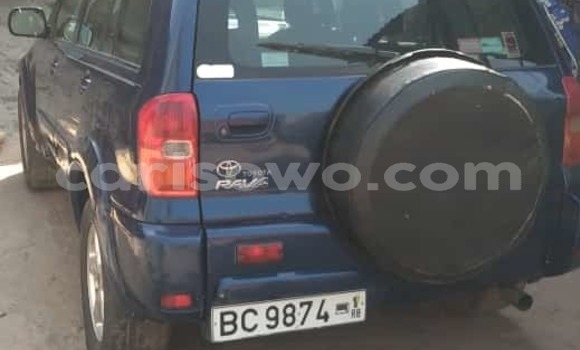 Acheter Occasion Voiture Toyota RAV4 Bleu à Cotonou, Benin Acheter Occasion Voiture Toyota RAV4 Bleu à Cotonou, Benin