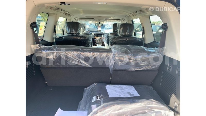 Big with watermark infiniti q benin import dubai 6925