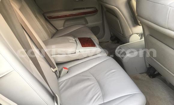 Ra Àlòkù Lexus RX 330 Silver Ọkọ̀ in Cotonou ni Benin Ra Àlòkù Lexus RX 330 Silver Ọkọ̀ in Cotonou ni Benin