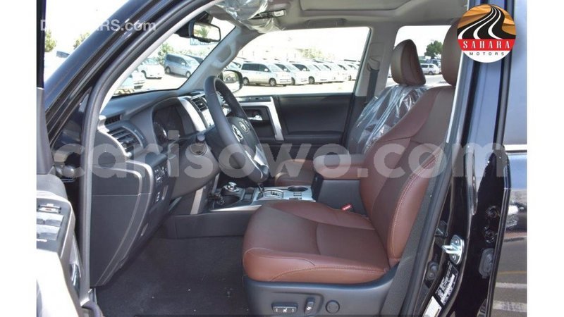 Big with watermark toyota hiace benin import dubai 6936