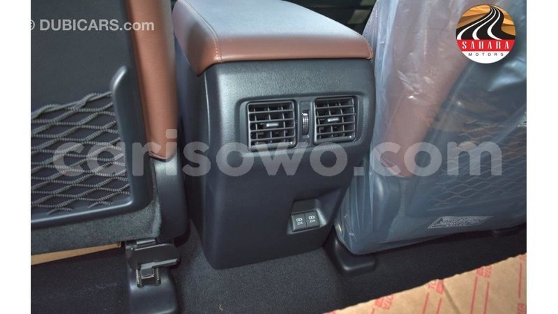 Big with watermark toyota hiace benin import dubai 6936
