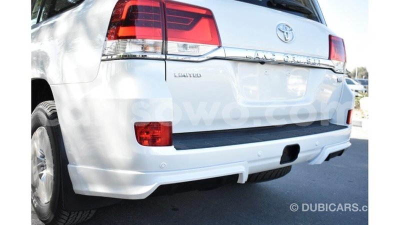 Big with watermark toyota land cruiser benin import dubai 6939
