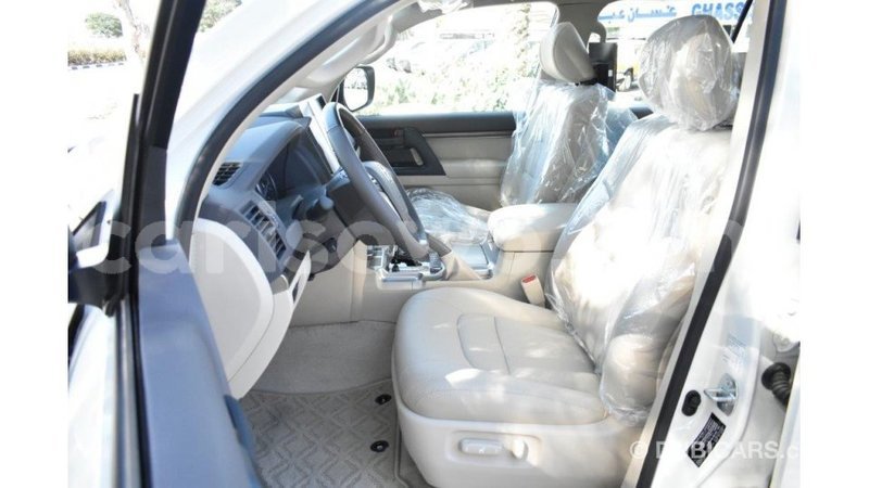 Big with watermark toyota land cruiser benin import dubai 6939