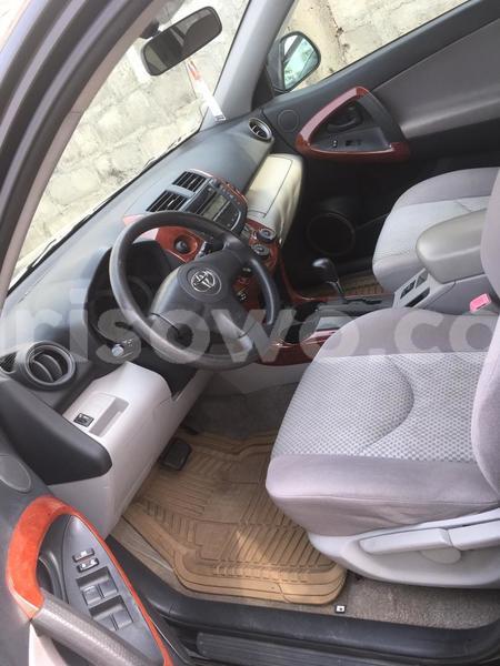 Big with watermark toyota rav4 benin cotonou 6940