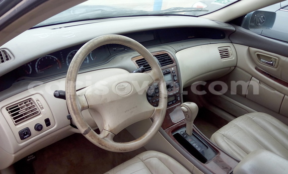 Acheter Occasion Voiture Toyota Avalon Bleu à Cotonou, Benin Acheter Occasion Voiture Toyota Avalon Bleu à Cotonou, Benin
