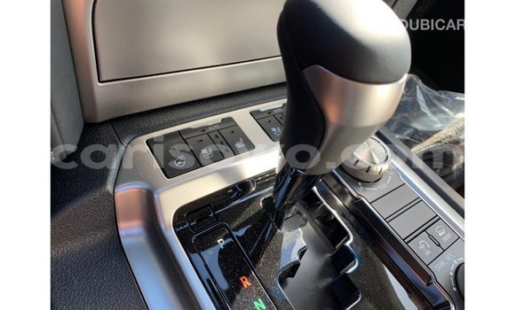Ra Imported Toyota Land Cruiser funfun Ọkọ̀ in Import - Dubai ni Benin Ra Imported Toyota Land Cruiser funfun Ọkọ̀ in Import - Dubai ni Benin