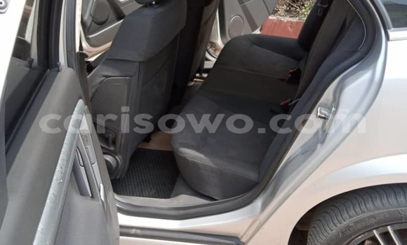 Sayi Na hannu Opel Vectra Azurfa Mota in Cotonou a Benin Sayi Na hannu Opel Vectra Azurfa Mota in Cotonou a Benin