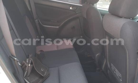 Acheter Occasion Voiture Toyota Matrix Gris à Cotonou, Benin Acheter Occasion Voiture Toyota Matrix Gris à Cotonou, Benin