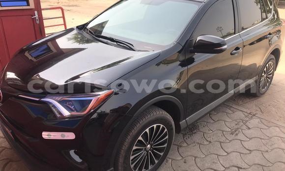 Acheter Neuf Voiture Toyota RAV4 Noir à Cotonou, Benin Acheter Neuf Voiture Toyota RAV4 Noir à Cotonou, Benin