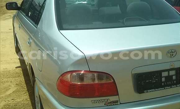 Acheter Occasion Voiture Toyota Avensis Gris à Porto Novo, Benin Acheter Occasion Voiture Toyota Avensis Gris à Porto Novo, Benin