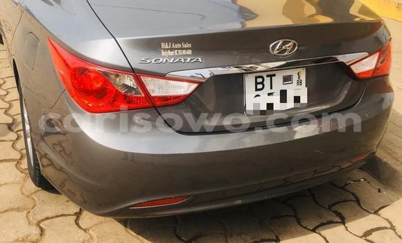 Ra Àlòkù Hyundai Sonata Silver Ọkọ̀ in Cotonou ni Benin Ra Àlòkù Hyundai Sonata Silver Ọkọ̀ in Cotonou ni Benin