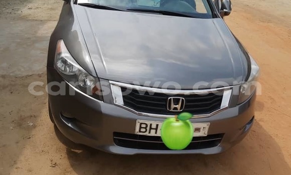 Ra Àlòkù Honda Accord Black Ọkọ̀ in Cotonou ni Benin Ra Àlòkù Honda Accord Black Ọkọ̀ in Cotonou ni Benin