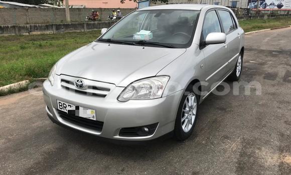 Sayi Sabo Toyota Corolla Azurfa Mota in Cotonou a Benin Sayi Sabo Toyota Corolla Azurfa Mota in Cotonou a Benin