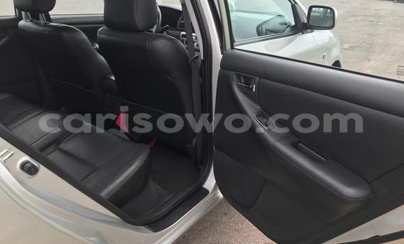 Sayi Sabo Toyota Corolla Azurfa Mota in Cotonou a Benin Sayi Sabo Toyota Corolla Azurfa Mota in Cotonou a Benin