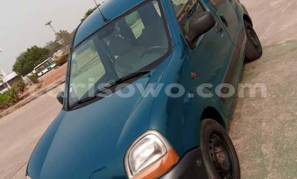 Ra Àlòkù Renault Kangoo Alawọ ewe Ọkọ̀ in Cotonou ni Benin Ra Àlòkù Renault Kangoo Alawọ ewe Ọkọ̀ in Cotonou ni Benin