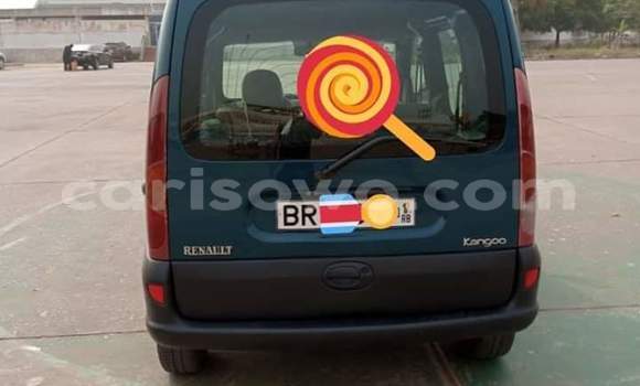 Ra Àlòkù Renault Kangoo Alawọ ewe Ọkọ̀ in Cotonou ni Benin Ra Àlòkù Renault Kangoo Alawọ ewe Ọkọ̀ in Cotonou ni Benin