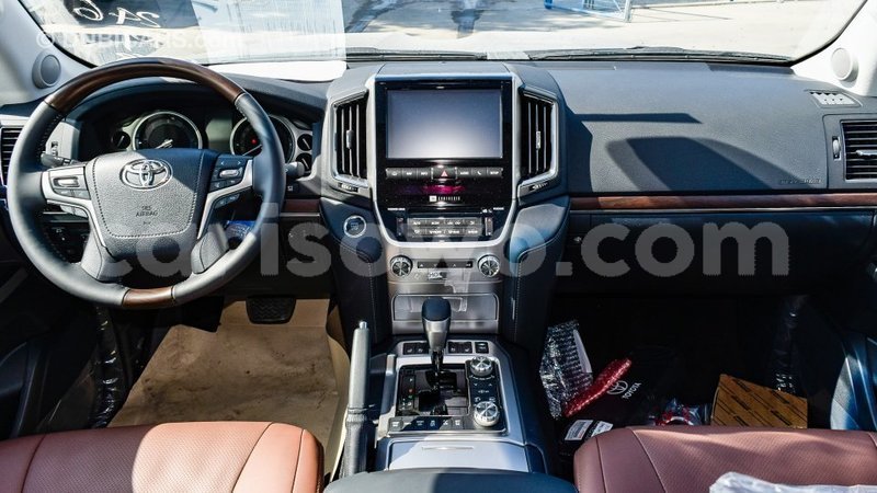 Big with watermark toyota land cruiser benin import dubai 7000