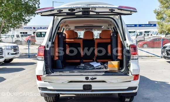 Buy Import Toyota Land Cruiser White Car in Import - Dubai in Benign Buy Import Toyota Land Cruiser White Car in Import - Dubai in Benign