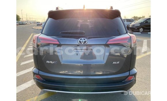 Ra Imported Toyota HiAce Miiran Ọkọ̀ akẹ́rù ńlá in Import - Dubai ni Benin Ra Imported Toyota HiAce Miiran Ọkọ̀ akẹ́rù ńlá in Import - Dubai ni Benin