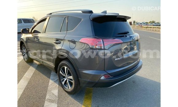 Ra Imported Toyota HiAce Miiran Ọkọ̀ akẹ́rù ńlá in Import - Dubai ni Benin Ra Imported Toyota HiAce Miiran Ọkọ̀ akẹ́rù ńlá in Import - Dubai ni Benin