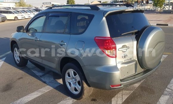 Ra Imported Toyota HiAce Miiran Ọkọ̀ akẹ́rù ńlá in Import - Dubai ni Benin Ra Imported Toyota HiAce Miiran Ọkọ̀ akẹ́rù ńlá in Import - Dubai ni Benin